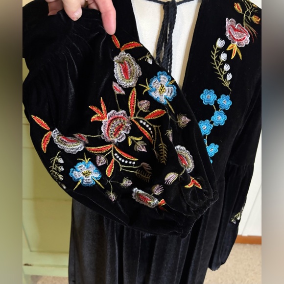 ASA Black Velvet Embroidered Floral Bohemian Style Dress - Picture 6 of 13